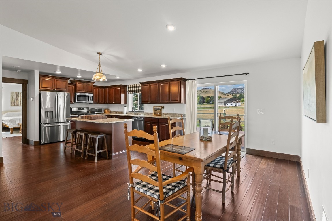 Valley Garden Golf Village - Residential