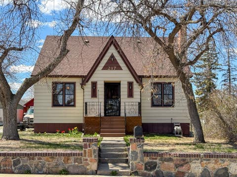 Photo of 217 8th Avenue N, Shelby, MT 59474 (MLS # 410915)