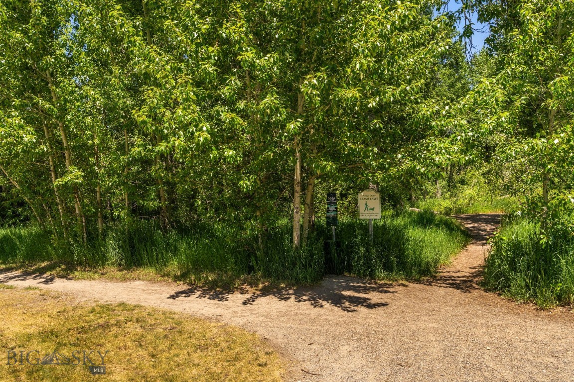 Bozeman, Montana 59715, United States, 4 Bedrooms Bedrooms, ,3 BathroomsBathrooms,Residential,Active,151113