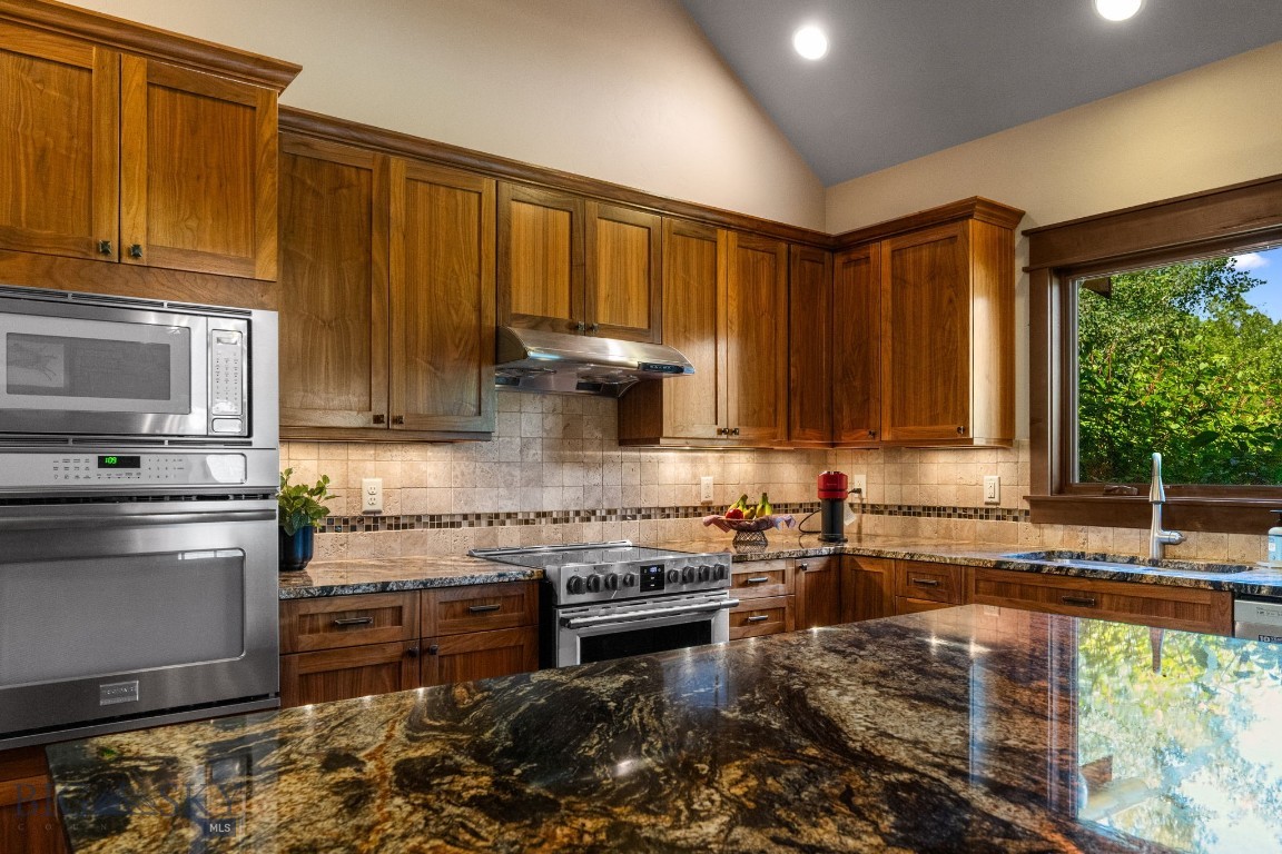 Bozeman, Montana 59715, United States, 4 Bedrooms Bedrooms, ,3 BathroomsBathrooms,Residential,Active,151113