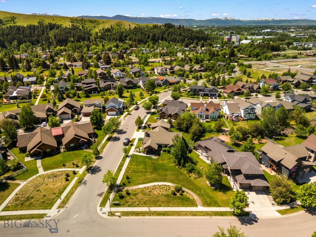 Bozeman, Montana 59715, United States, 4 Bedrooms Bedrooms, ,3 BathroomsBathrooms,Residential,Active,151113