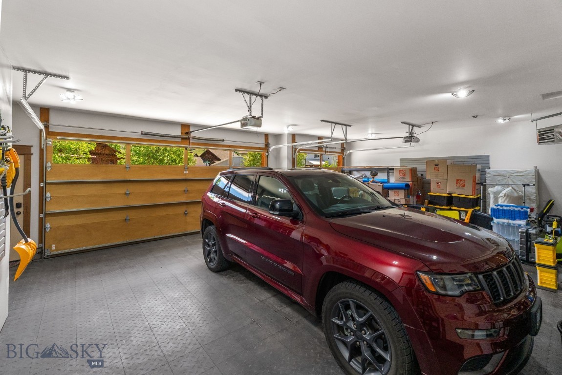 Bozeman, Montana 59715, United States, 4 Bedrooms Bedrooms, ,3 BathroomsBathrooms,Residential,Active,151113