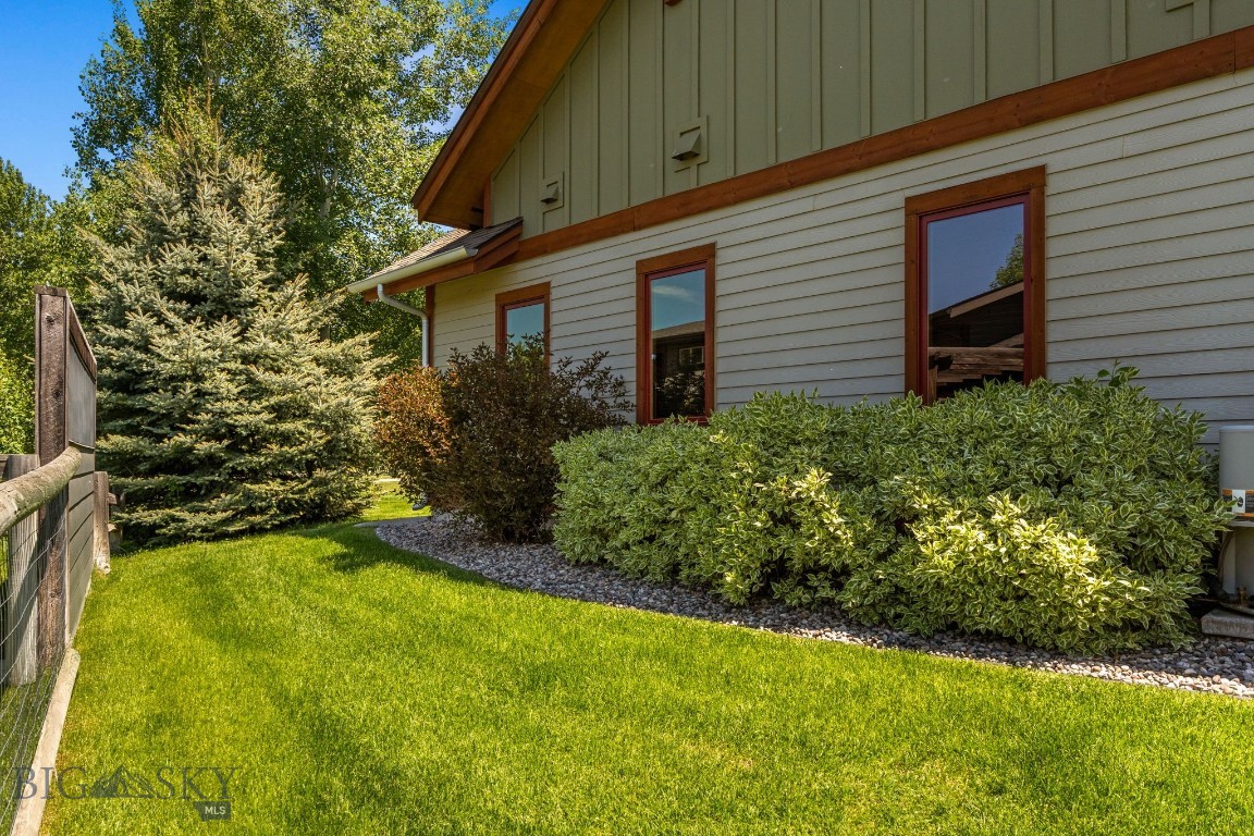 Bozeman, Montana 59715, United States, 4 Bedrooms Bedrooms, ,3 BathroomsBathrooms,Residential,Active,151113