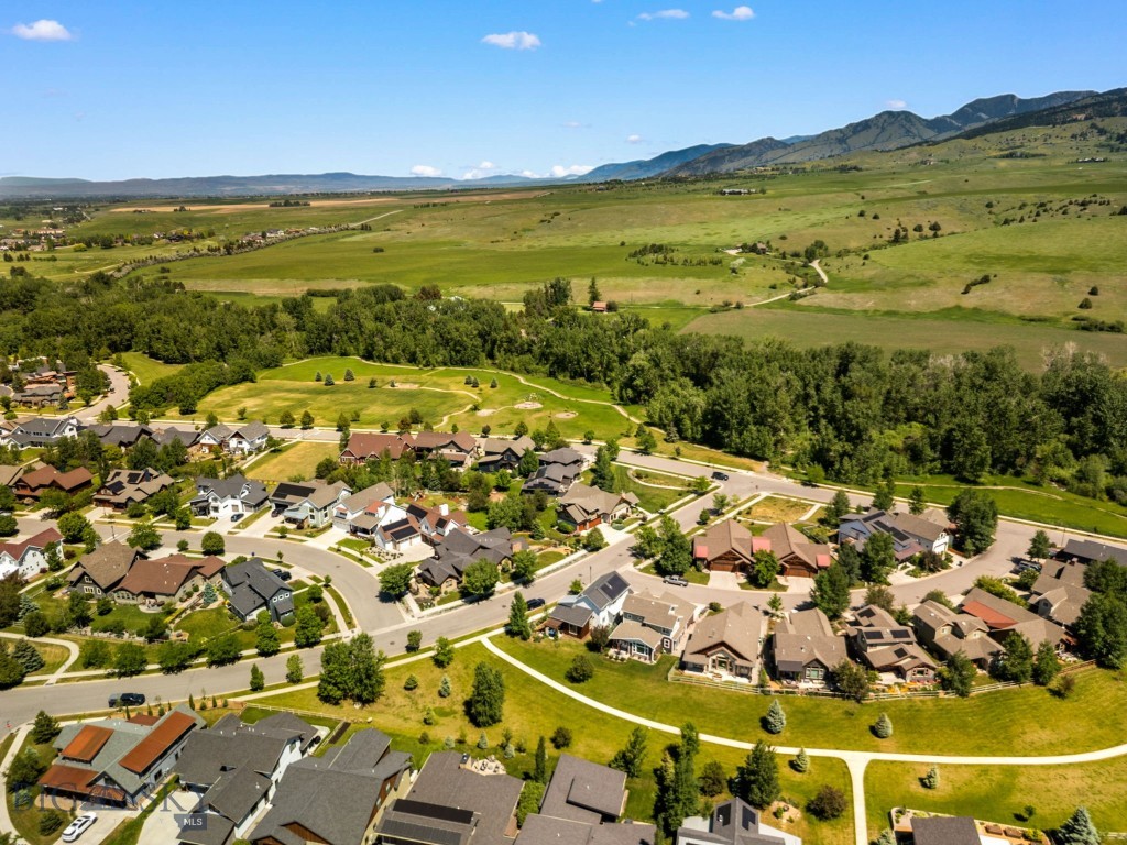 Bozeman, Montana 59715, United States, 4 Bedrooms Bedrooms, ,3 BathroomsBathrooms,Residential,Active,151113