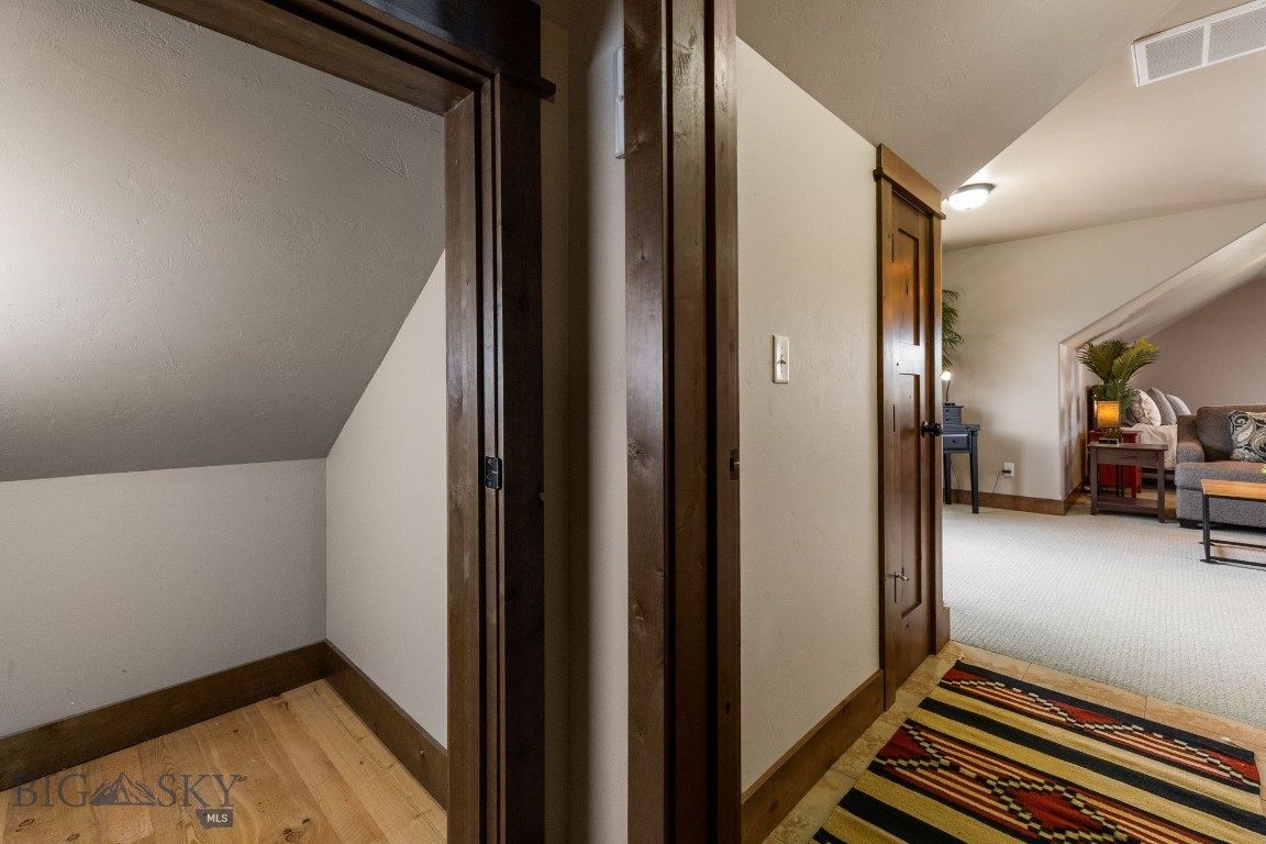 Bozeman, Montana 59715, United States, 4 Bedrooms Bedrooms, ,3 BathroomsBathrooms,Residential,Active,151113