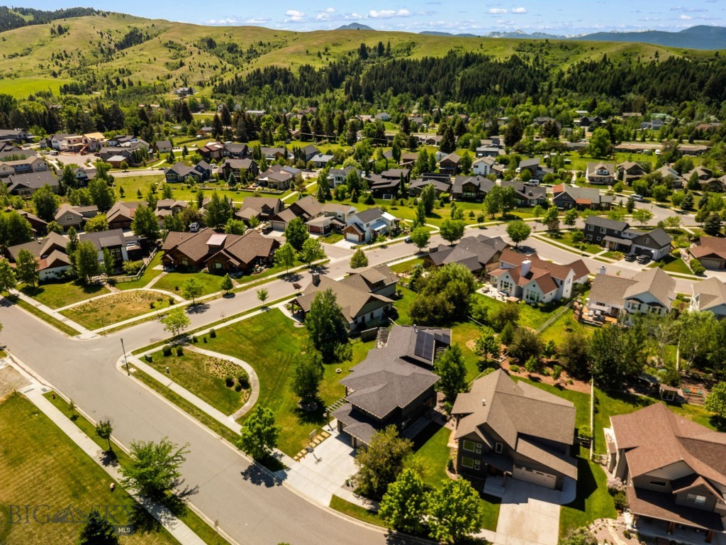 Bozeman, Montana 59715, United States, 4 Bedrooms Bedrooms, ,3 BathroomsBathrooms,Residential,Active,151113