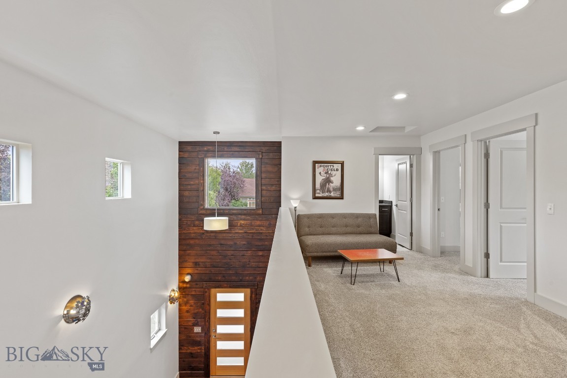 Bozeman, Montana 59718, United States, 3 Bedrooms Bedrooms, ,2 BathroomsBathrooms,Residential,Contingent,44845