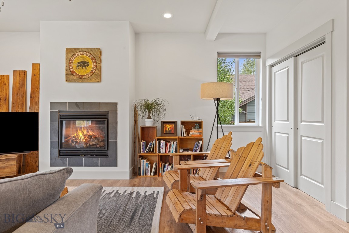 Bozeman, Montana 59718, United States, 3 Bedrooms Bedrooms, ,2 BathroomsBathrooms,Residential,Contingent,44845