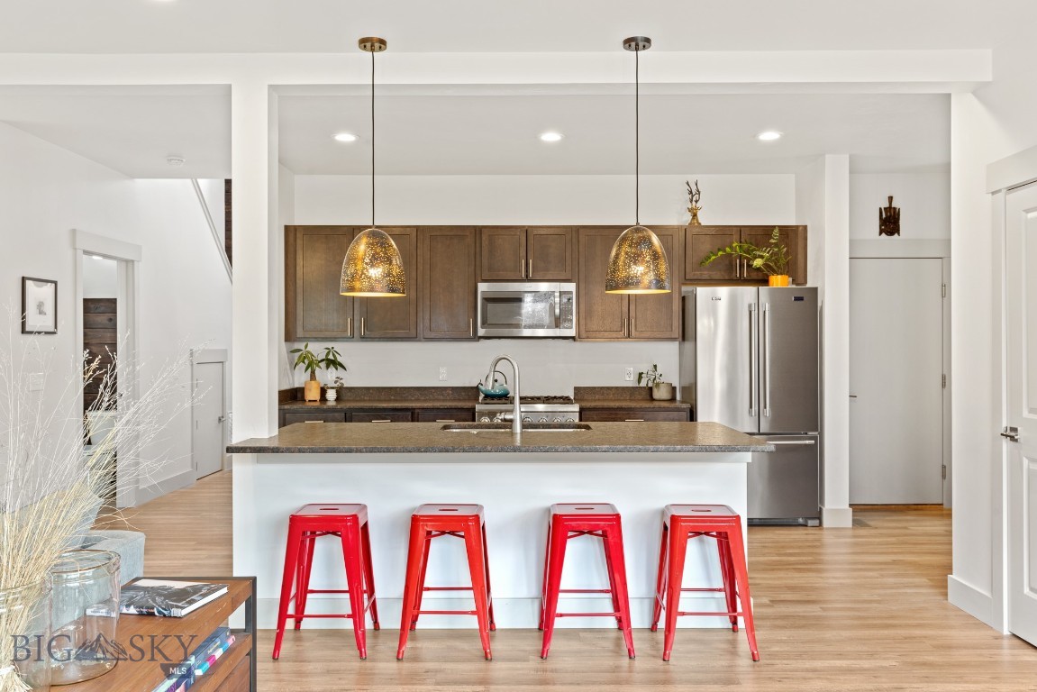 Bozeman, Montana 59718, United States, 3 Bedrooms Bedrooms, ,2 BathroomsBathrooms,Residential,Contingent,44845