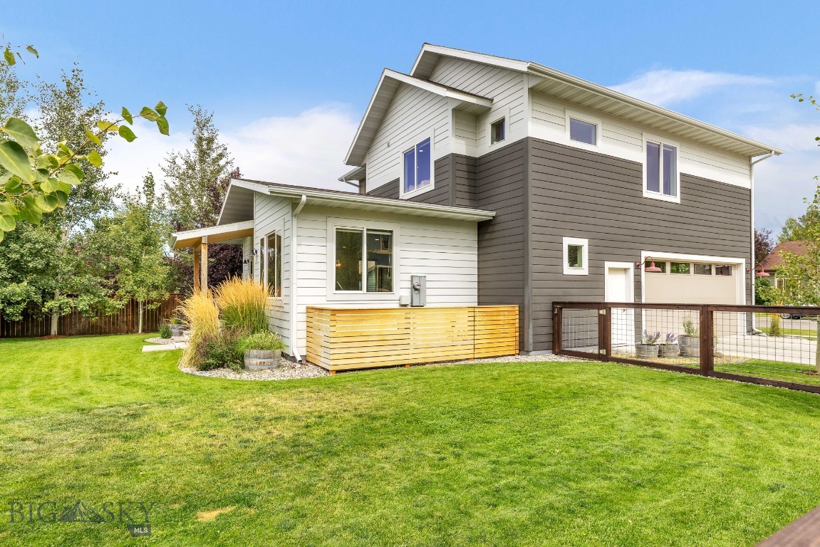 Bozeman, Montana 59718, United States, 3 Bedrooms Bedrooms, ,2 BathroomsBathrooms,Residential,Contingent,44845