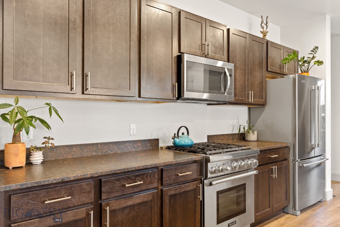 Bozeman, Montana 59718, United States, 3 Bedrooms Bedrooms, ,2 BathroomsBathrooms,Residential,Contingent,44845