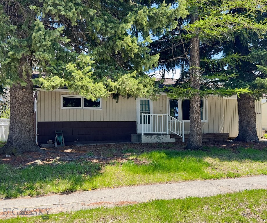 Bozeman, Montana 59715, United States, 3 Bedrooms Bedrooms, ,3 BathroomsBathrooms,Residential,Pending,124479