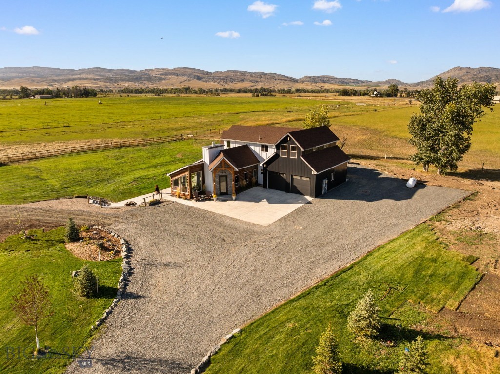 7447 Old Yellowstone Trail