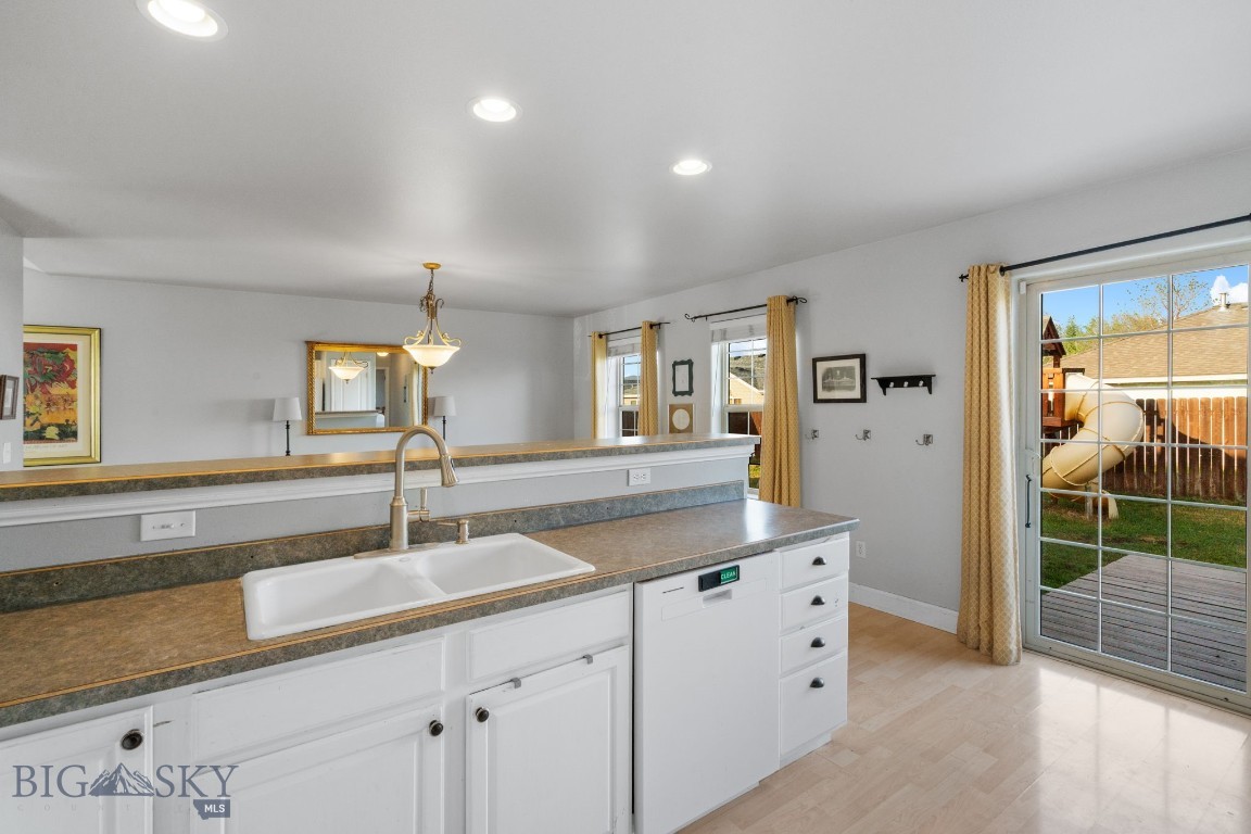 River Rock and Royal Village - Residential