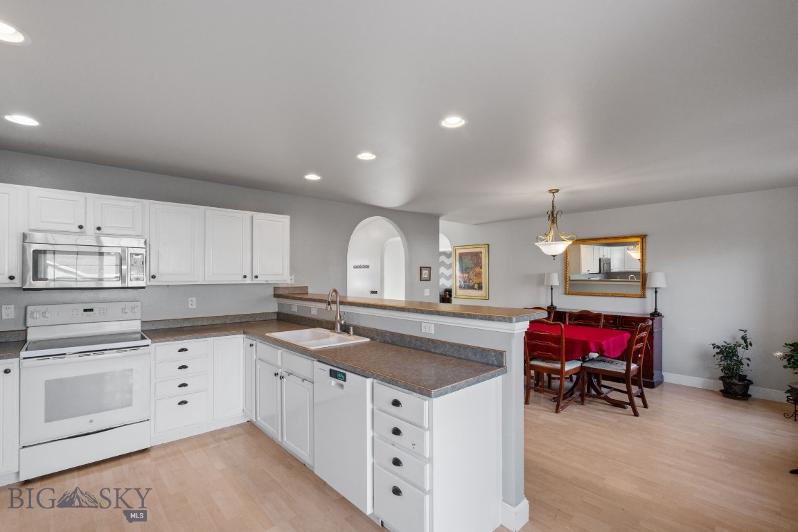 River Rock and Royal Village - Residential