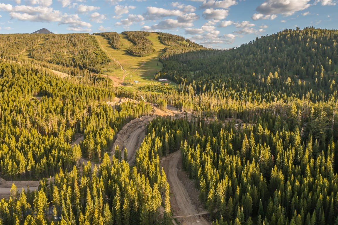 Lot 2 Highlands West