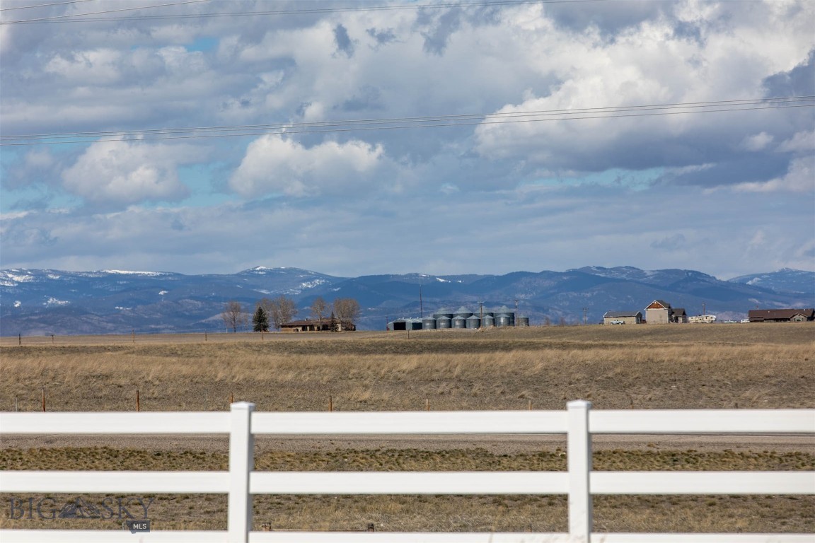 Colters Run - Land