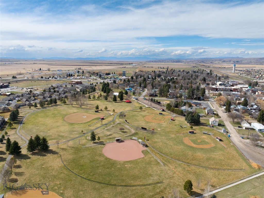 Manhattan, Montana 59741, United States, 2 Bedrooms Bedrooms, ,2 BathroomsBathrooms,Residential,Contingent,61125