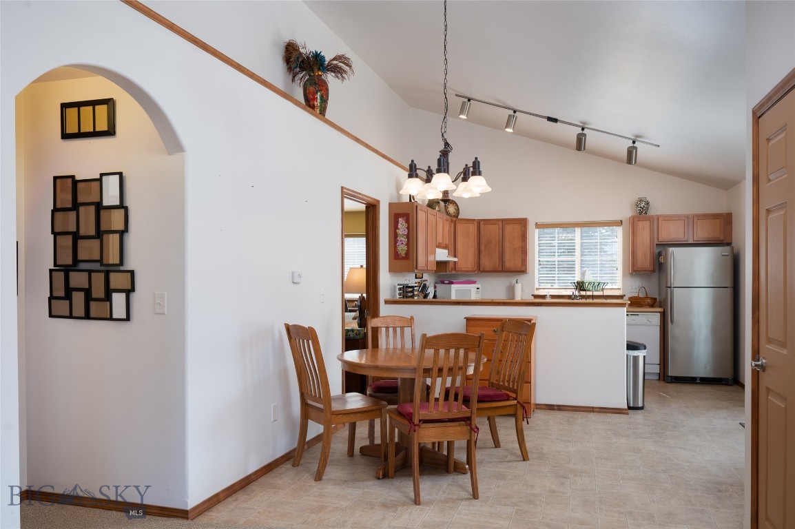 Manhattan, Montana 59741, United States, 2 Bedrooms Bedrooms, ,2 BathroomsBathrooms,Residential,Contingent,61125