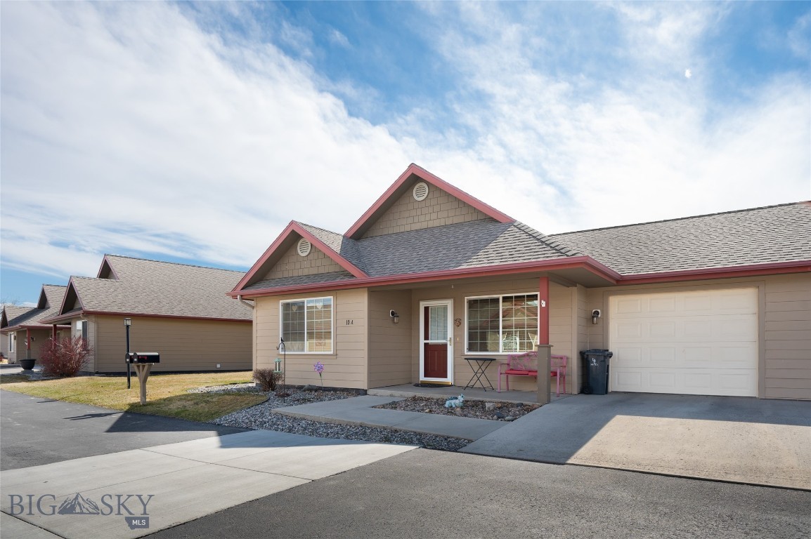 Manhattan, Montana 59741, United States, 2 Bedrooms Bedrooms, ,2 BathroomsBathrooms,Residential,Contingent,61125