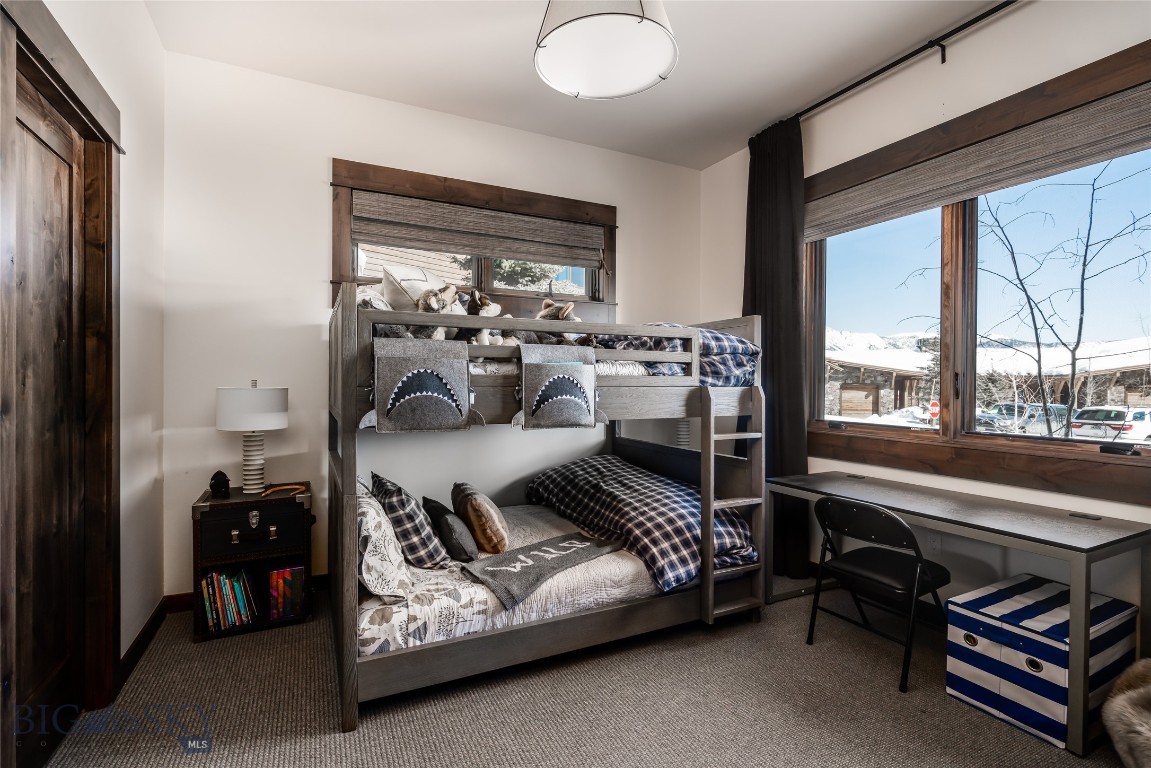 Lodgeside Condominium - Residential