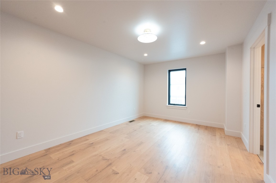 Flanders Creek - Residential