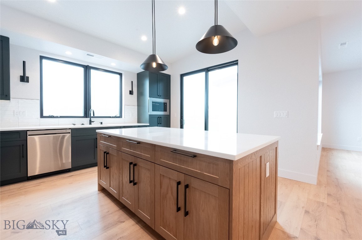 Flanders Creek - Residential