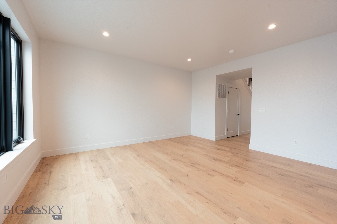 Flanders Creek - Residential