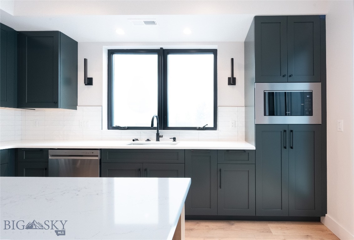 Flanders Creek - Residential