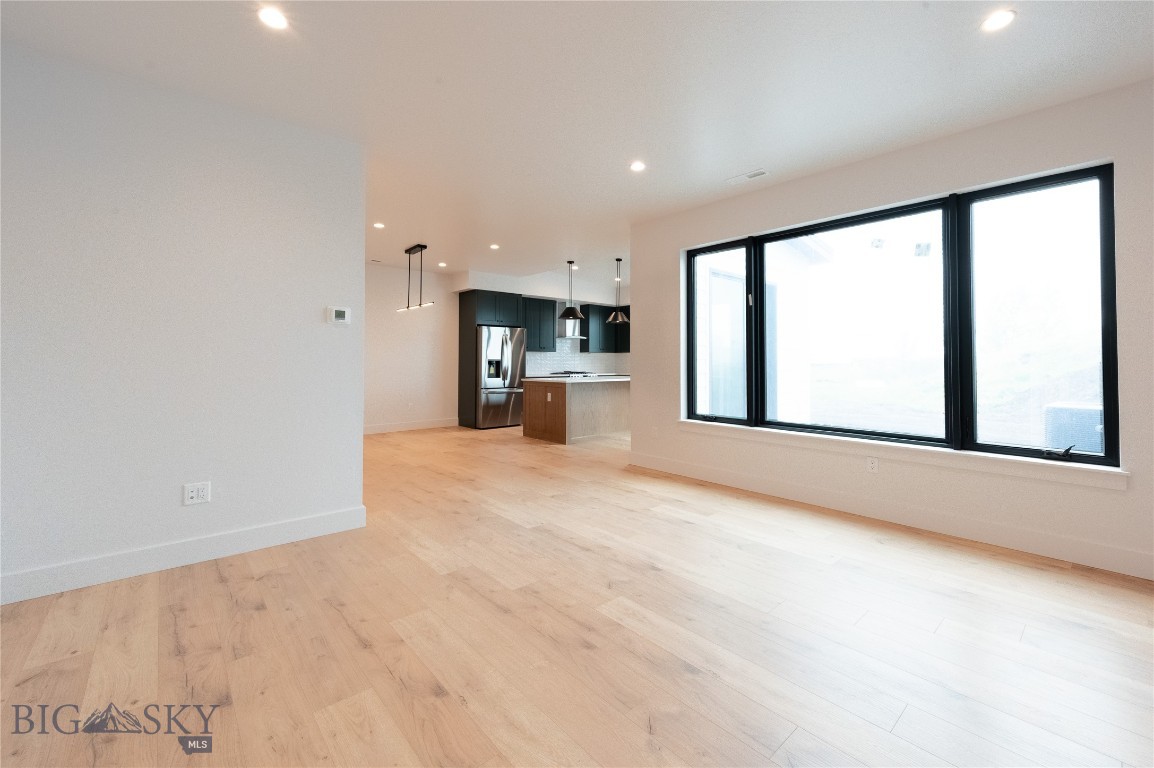 Flanders Creek - Residential