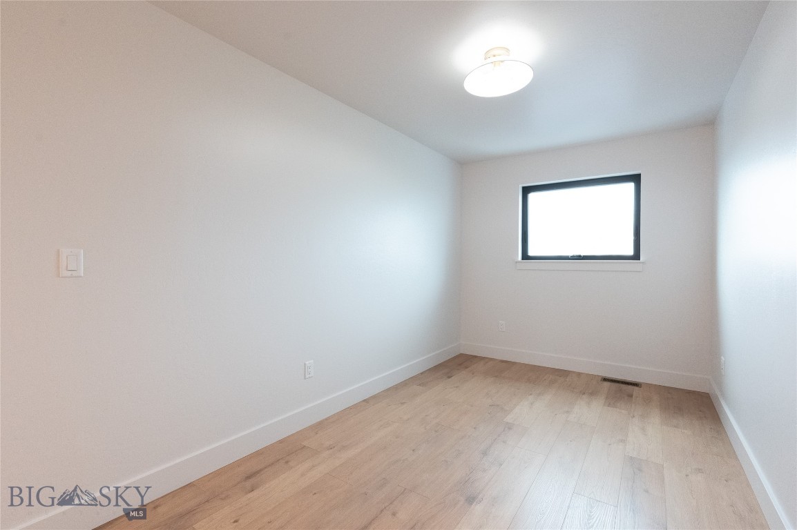 Flanders Creek - Residential