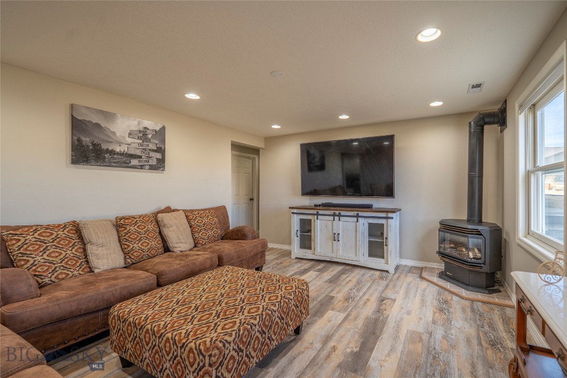 Sleeping Giant - Residential