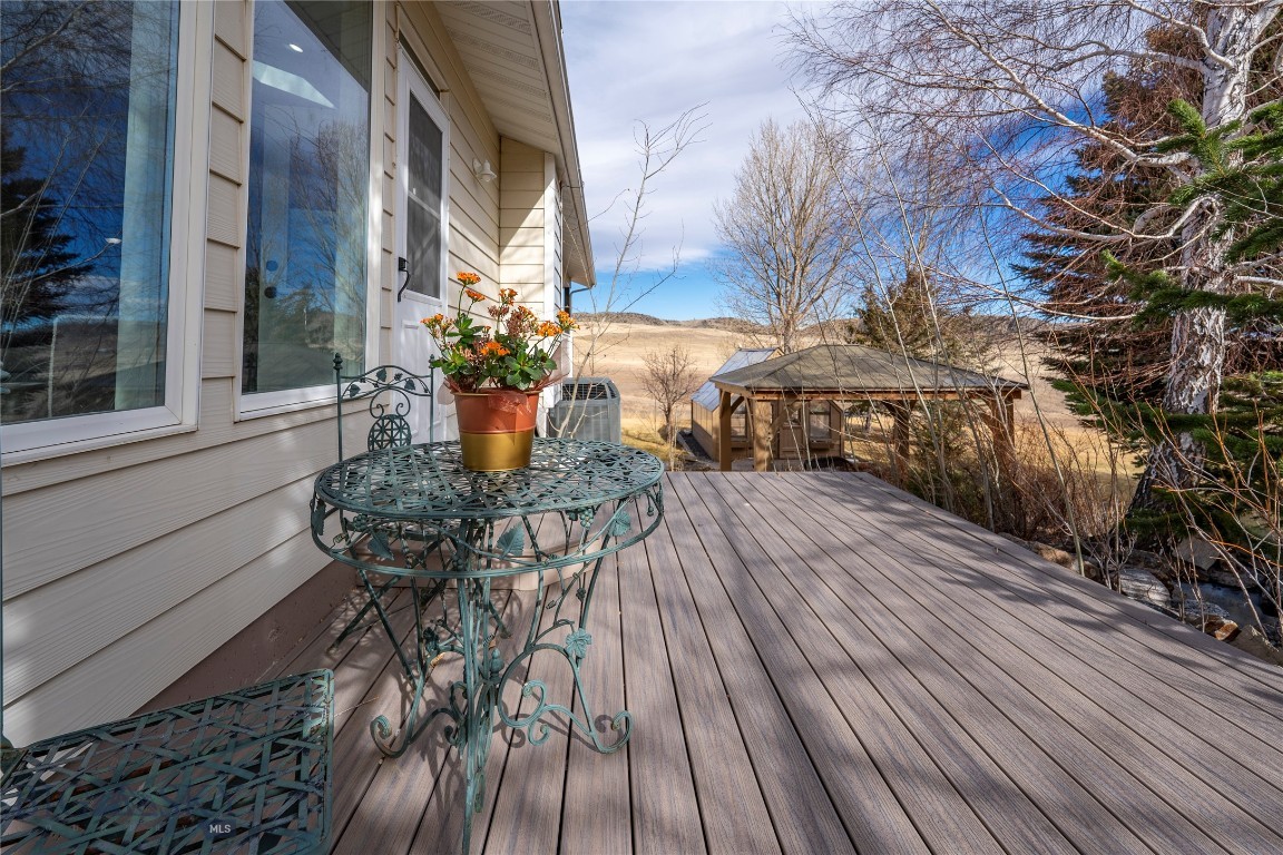 Sleeping Giant - Residential