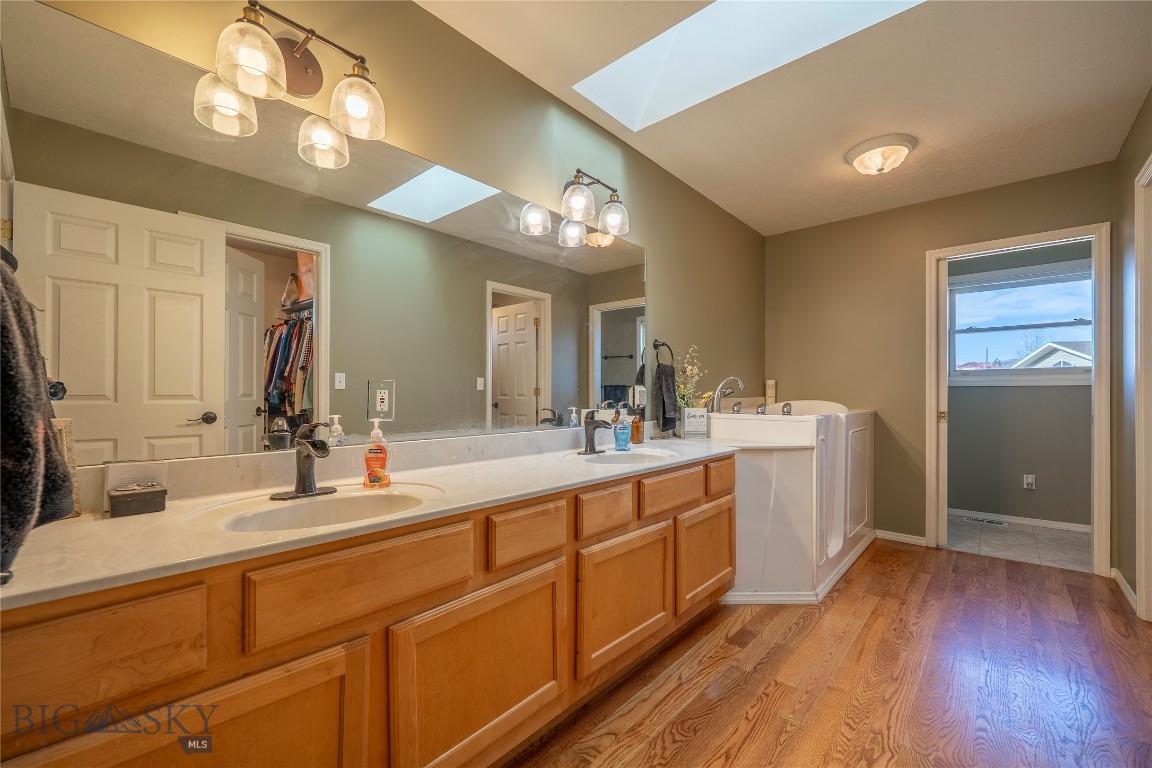 Sleeping Giant - Residential