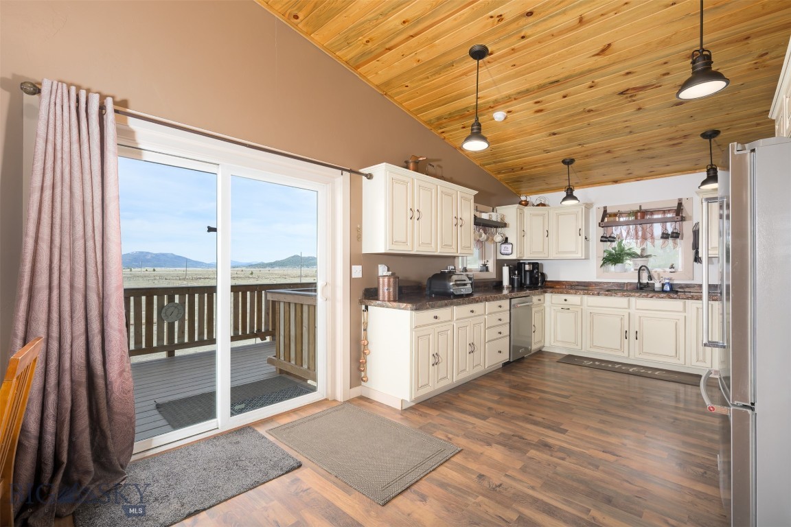 Elk Park - Residential