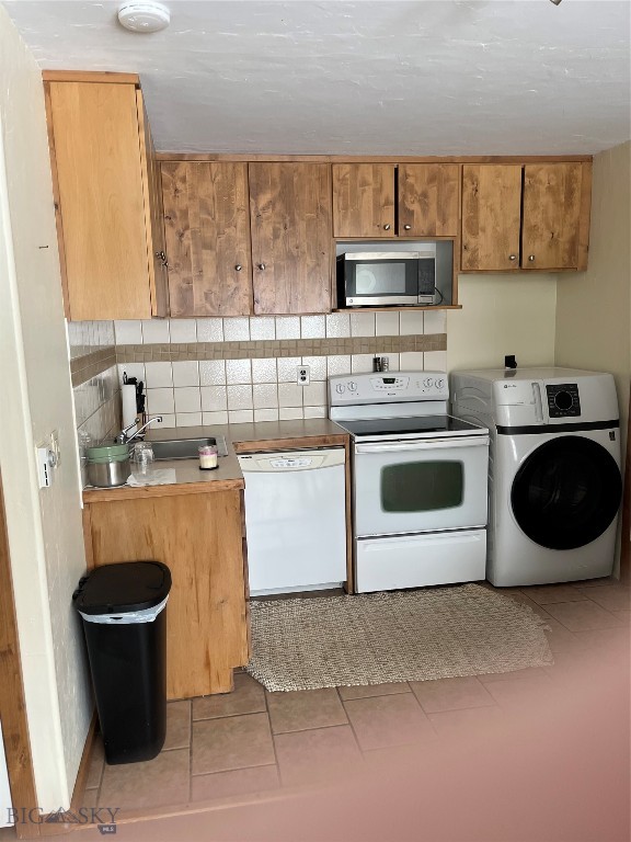 Hill Condos - Residential