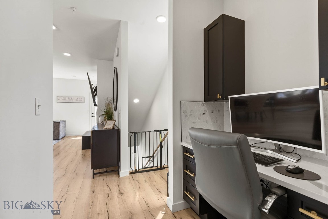 SR Block 3 Condo - Residential