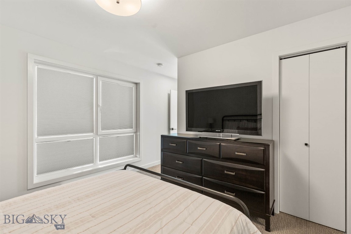 SR Block 3 Condo - Residential