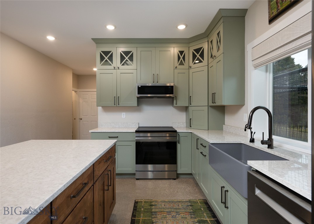 Foothills - Residential