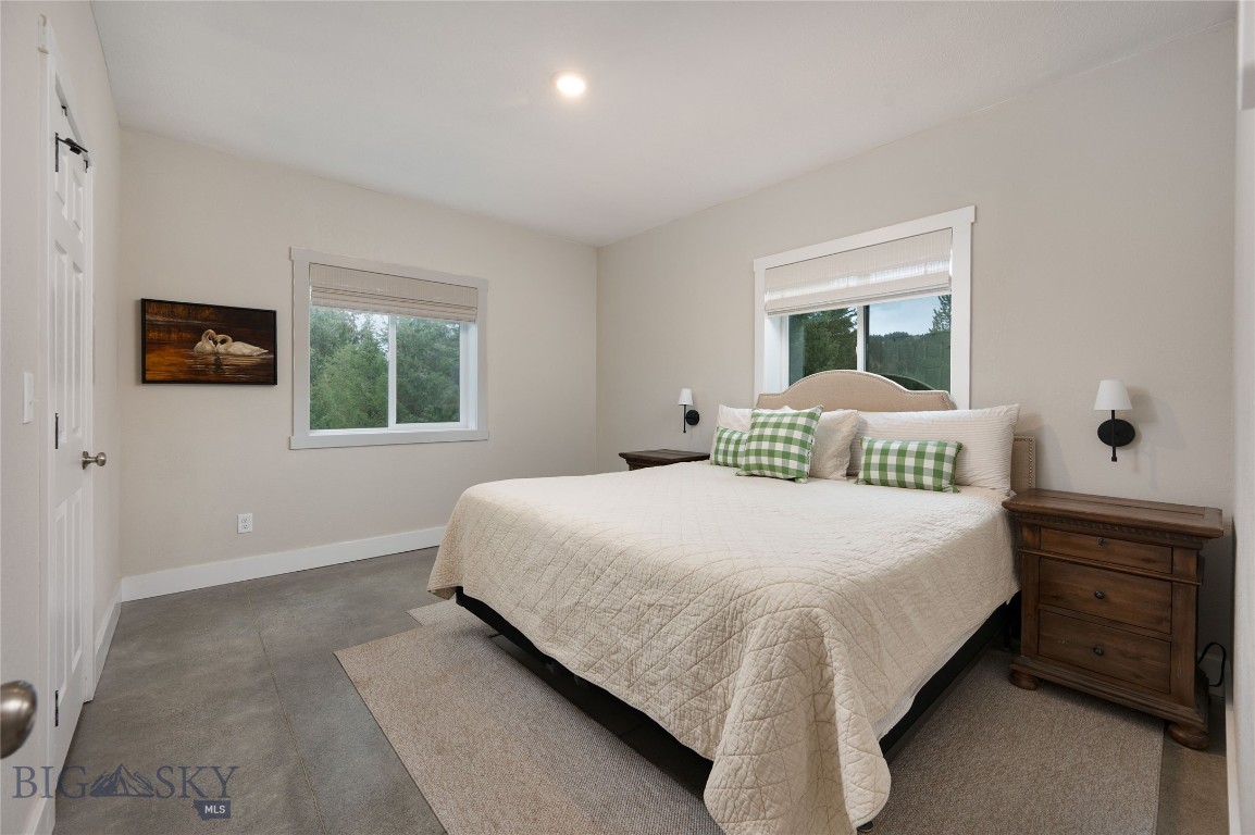 Foothills - Residential