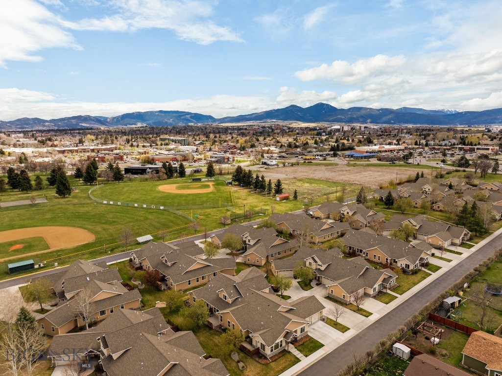 Lessley Estates Condo - Residential