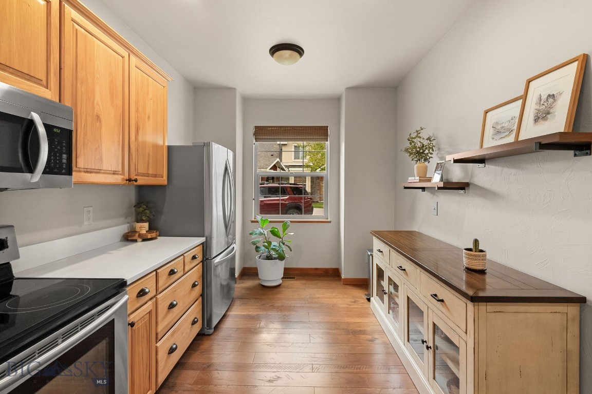 Lessley Estates Condo - Residential