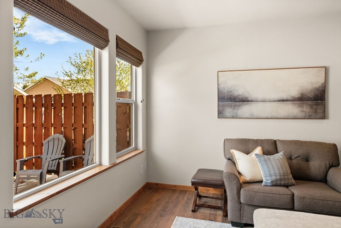 Lessley Estates Condo - Residential