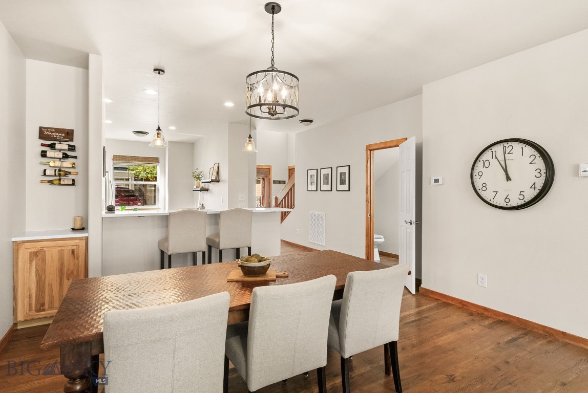 Lessley Estates Condo - Residential