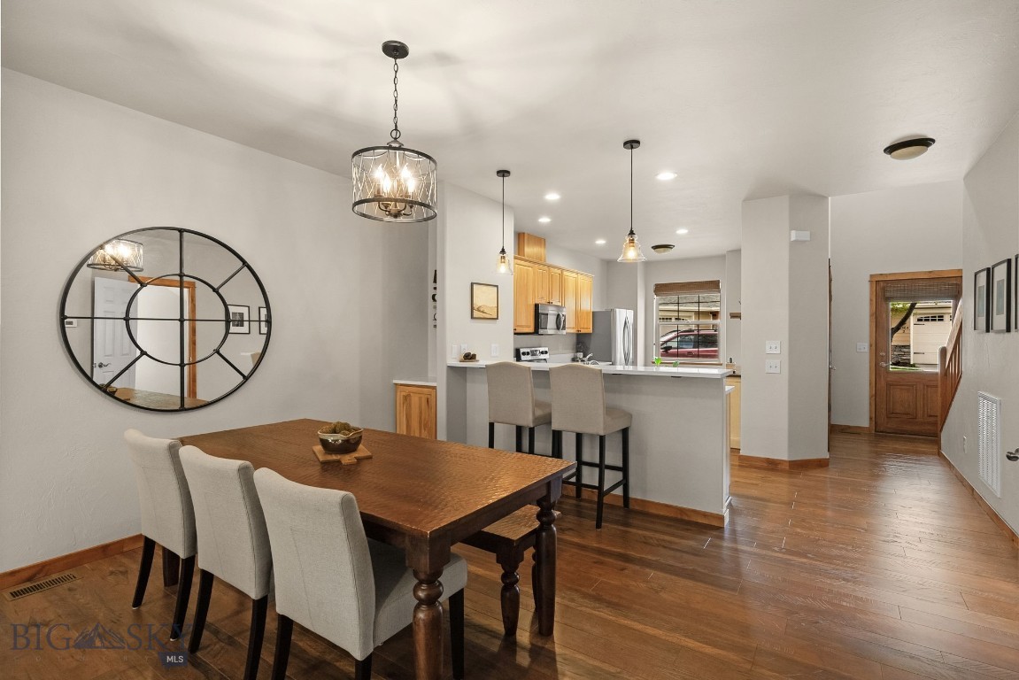 Lessley Estates Condo - Residential