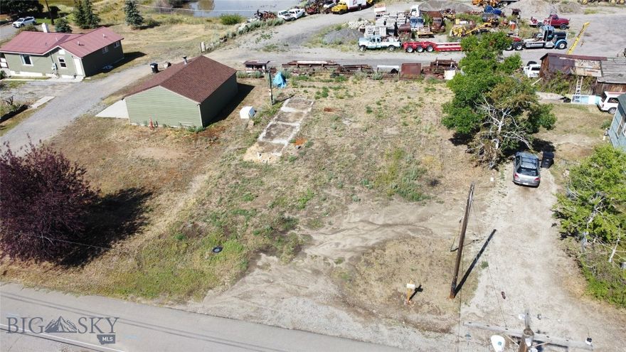 Vacant lot with utilities located on the west-side of Butte. This 7,492+/- sqft lot is perfect for someone looking to build or place a home on. Prior owner did have mobile on lot & has gas, sewer, water & power to lot on property.