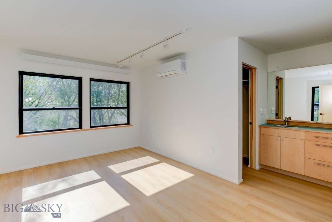 Livingston Riverside - Residential