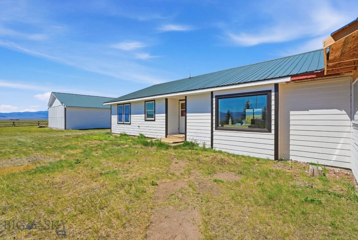 127 Airport Road 8A, 7B