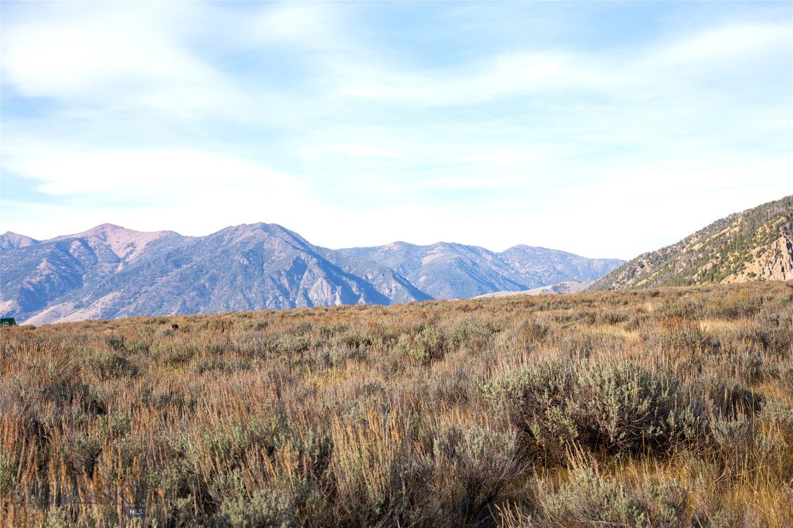 Sportsmans Paradise - Land