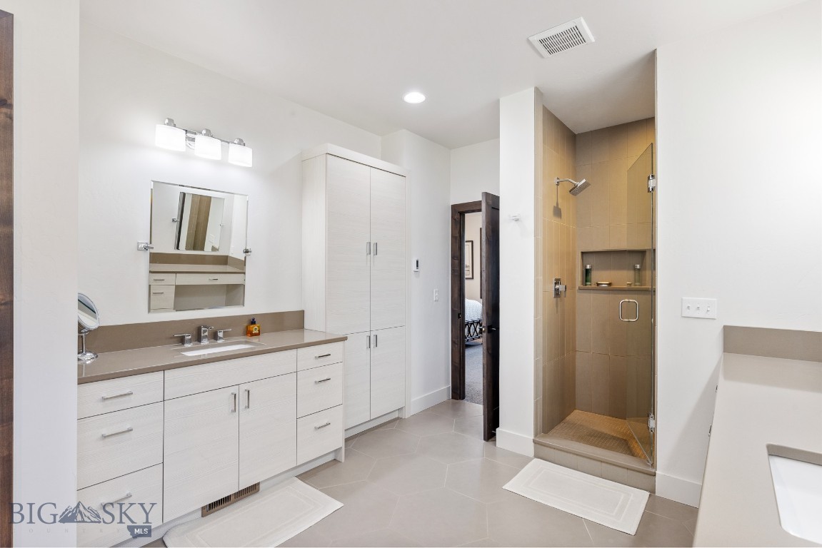 Bozeman, Montana 59718, United States, 3 Bedrooms Bedrooms, ,3 BathroomsBathrooms,Residential,Contingent,49800